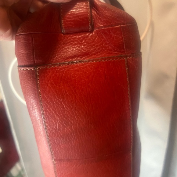 Fossil Red Leather Shoulder Bag with Slouchy Design - Picture 9 of 12
